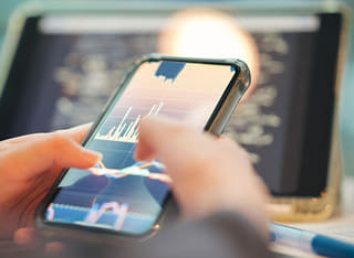 Transparent withdrawal and fund transfer process being reviewed by an investor